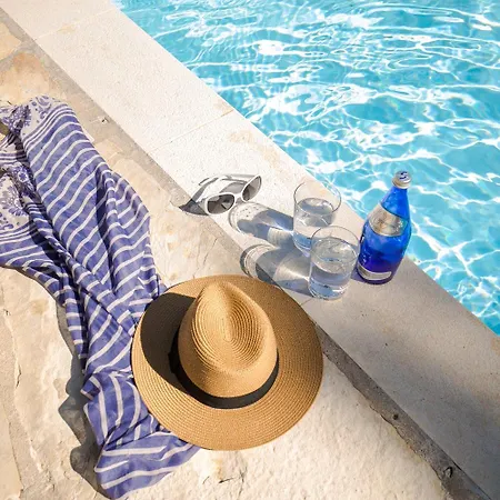 Chryssa By Paxosretreats *